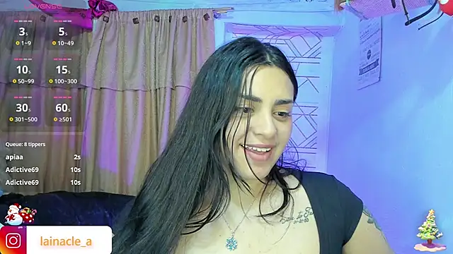 Snapshot of _laina_ chatting on 12-30-24, 11:37 laina online show from 12-30-24, 11:37