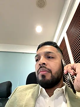 Snapshot of a4ashes chatting on 09-26-25, 06:17 a4ashes online show from 09-26-25, 06:17