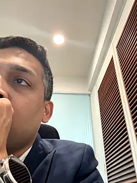 Snapshot of a4ashes chatting on 10-14-25, 09:10 a4ashes online show from 10-14-25, 09:10