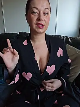 Chaudesquirt online show from 03-10-26, 07:13