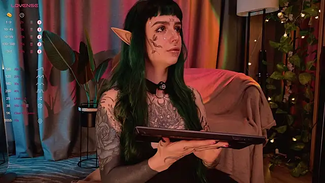 MichaellaMoon online show from 02-02-25, 05:10