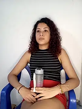 Snapshot of Caccau_scorpion chatting on 02-19-25, 09:03 Caccau scorpion online show from 02-19-25, 09:03