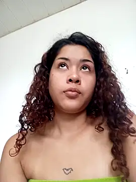 Snapshot of Caccau_scorpion chatting on 10-05-25, 02:26 Caccau scorpion online show from 10-05-25, 02:26