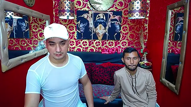 Snapshot of BOYSPEIN chatting on 03-07-25, 01:18 BOYSPEIN online show from 03-07-25, 01:18