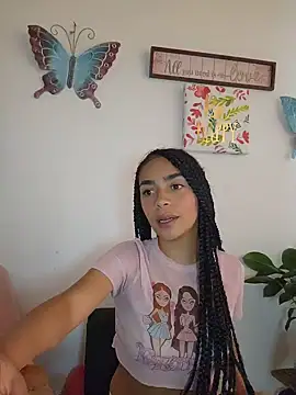 Snapshot of lali2gab chatting on 06-14-26, 10:45 lali2gab online show from 06-14-26, 10:45