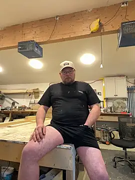 Snapshot of Thenakedjoiner1 chatting on 02-25-26, 03:54 Thenakedjoiner1 online show from 02-25-26, 03:54