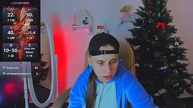 Snapshot of Dolly__Queen_ chatting on 12-11-24, 11:32 Dolly Queen online show from 12-11-24, 11:32