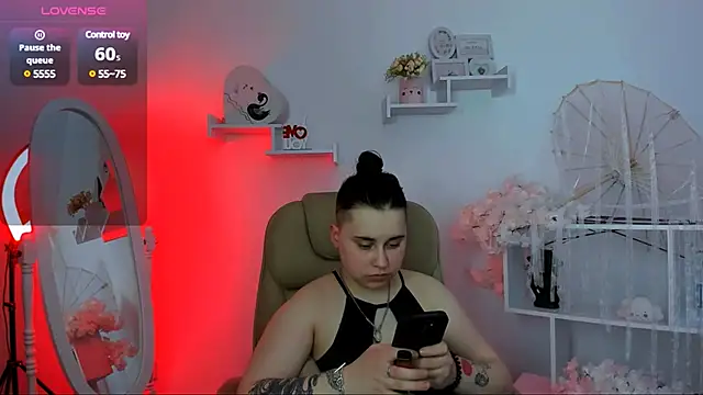 Snapshot of Dolly__Queen_ chatting on 03-12-25, 12:10 Dolly Queen online show from 03-12-25, 12:10