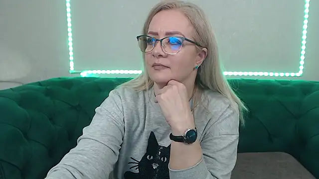 IvanaCharm online show from 03-20-26, 04:28