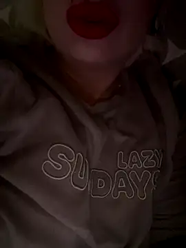 Snapshot of luna_14 chatting on 11-24-25, 08:47 luna 14 online show from 11-24-25, 08:47