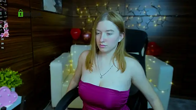 Snapshot of daisy_candy chatting on 02-24-25, 03:23 daisy candy online show from 02-24-25, 03:23