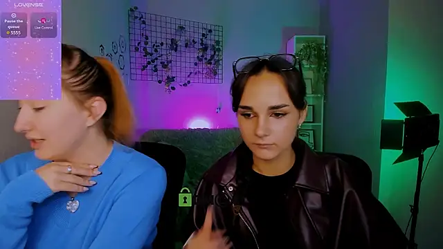 Snapshot of daisy_candy chatting on 10-01-25, 07:20 daisy candy online show from 10-01-25, 07:20