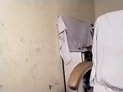 Snapshot of Mumbaistar chatting on 03-10-25, 08:37 Mumbaistar online show from 03-10-25, 08:37