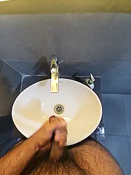 rahulGJ03 online show from 11-21-25, 08:51