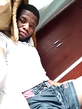 Snapshot of hardFC chatting on 09-28-25, 12:21 hardFC online show from 09-28-25, 12:21