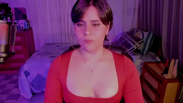 isabelacooperr online show from 06-04-26, 12:33