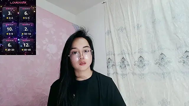 Snapshot of baoer-558 chatting on 02-19-25, 12:00 baoer-558 online show from 02-19-25, 12:00