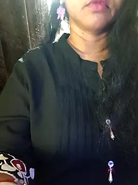 Snapshot of Bangarupapa chatting on 07-28-26, 01:10 Bangarupapa online show from 07-28-26, 01:10
