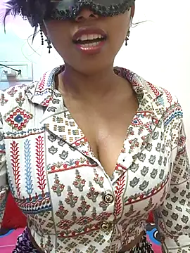 Snapshot of sandy_naughty chatting on 10-21-25, 04:41 sandy naughty online show from 10-21-25, 04:41