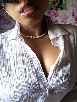 sandy naughty online show from 02-02-26, 05:39