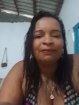 Snapshot of _violetta_- chatting on 06-08-26, 12:27 violetta - online show from 06-08-26, 12:27