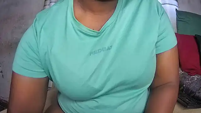 Snapshot of Sexyebonyxxx87 chatting on 09-10-25, 12:05 Sexyebonyxxx87 online show from 09-10-25, 12:05