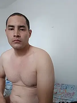 Snapshot of Mateo2803 chatting on 07-16-26, 07:20 Mateo2803 online show from 07-16-26, 07:20