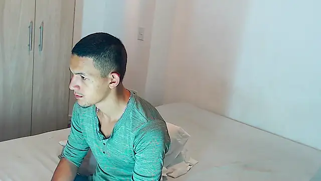 Snapshot of meridandwither chatting on 02-06-25, 10:15 meridandwither online show from 02-06-25, 10:15