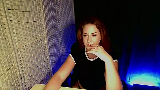KayleyxEmily online show from 06-06-26, 08:02