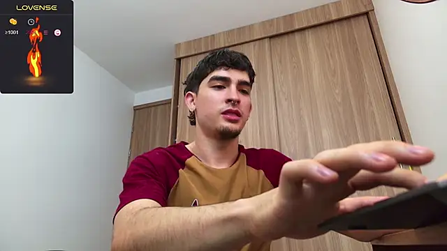 Snapshot of zenn_rush1 chatting on 12-02-24, 11:34 zenn rush1 online show from 12-02-24, 11:34