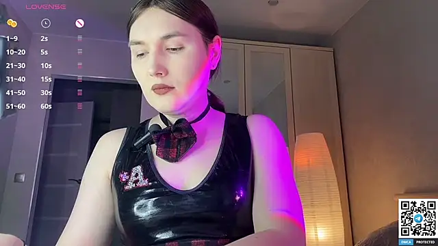 Maria Bowie online show from 02-06-26, 07:34