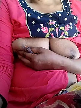 Snapshot of saloni19881 chatting on 02-25-25, 04:14 saloni19881 online show from 02-25-25, 04:14