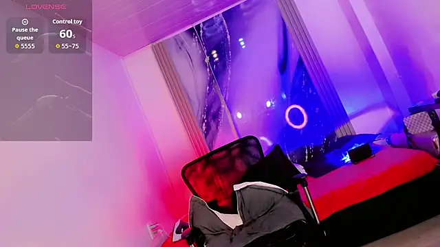 Gabyqueen70 online show from 06-18-26, 09:14