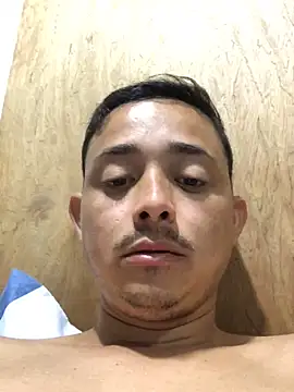 isacalejandroo online show from 12-29-24, 11:08