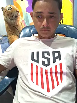 isacalejandroo online show from 03-09-25, 08:42