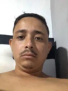 isacalejandroo online show from 09-21-25, 04:30