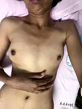 HotRiyacpl online show from 10-17-25, 06:21