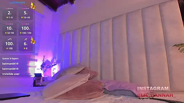 lil hanna18 online show from 01-21-25, 04:21