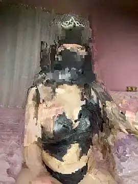 Snapshot of tia47 chatting on 10-07-25, 09:12 tia47 online show from 10-07-25, 09:12