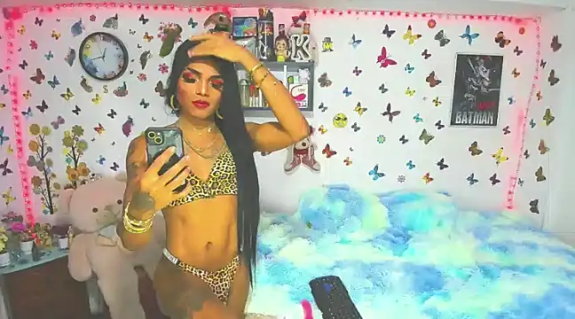 Snapshot of marianaoficial249701 chatting on 01-21-25, 12:15 marianaoficial249701 online show from 01-21-25, 12:15