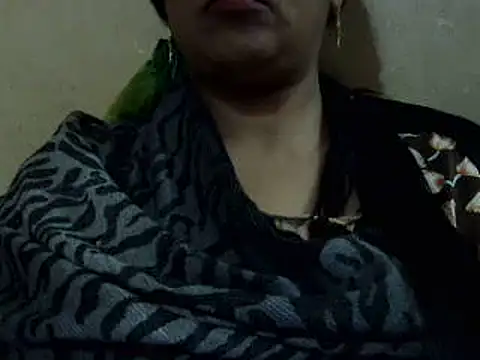 Snapshot of CUET-INDIA chatting on 01-10-25, 12:04 CUET-INDIA online show from 01-10-25, 12:04