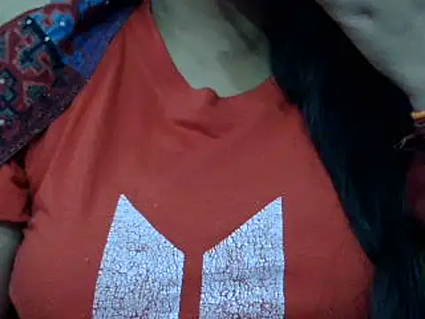 Snapshot of CUET-INDIA chatting on 01-12-25, 04:10 CUET-INDIA online show from 01-12-25, 04:10