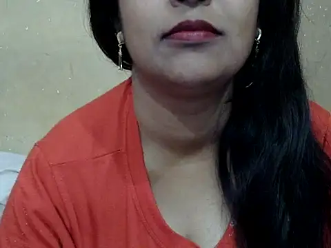Snapshot of CUET-INDIA chatting on 02-12-25, 05:37 CUET-INDIA online show from 02-12-25, 05:37