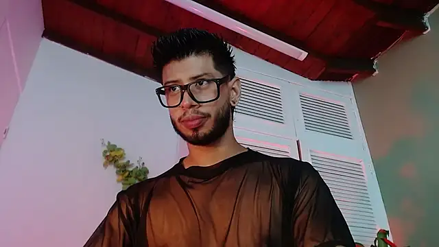 Colby brown03 online show from 11-14-25, 08:18