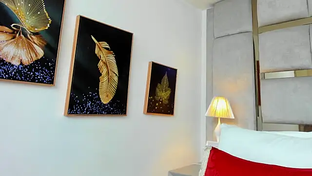 AmbarJensen online show from 09-18-25, 01:13