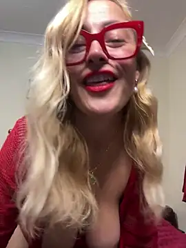 Lizy Alala online show from 01-14-25, 06:17