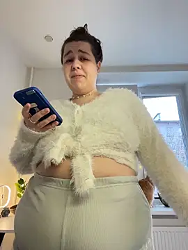 SuzieMurray online show from 11-12-25, 08:48