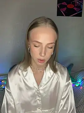 CaseyStar online show from 12-28-24, 01:49