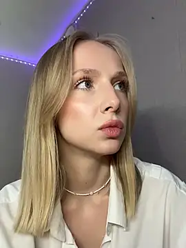 CaseyStar online show from 02-08-26, 04:43