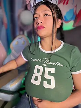 Im Little online show from 01-19-26, 02:59